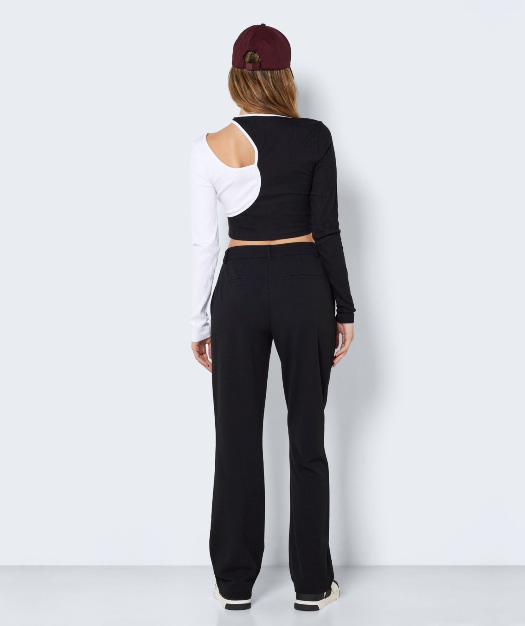 Noisy May - Robyn HW Bootcut Pants (Black)