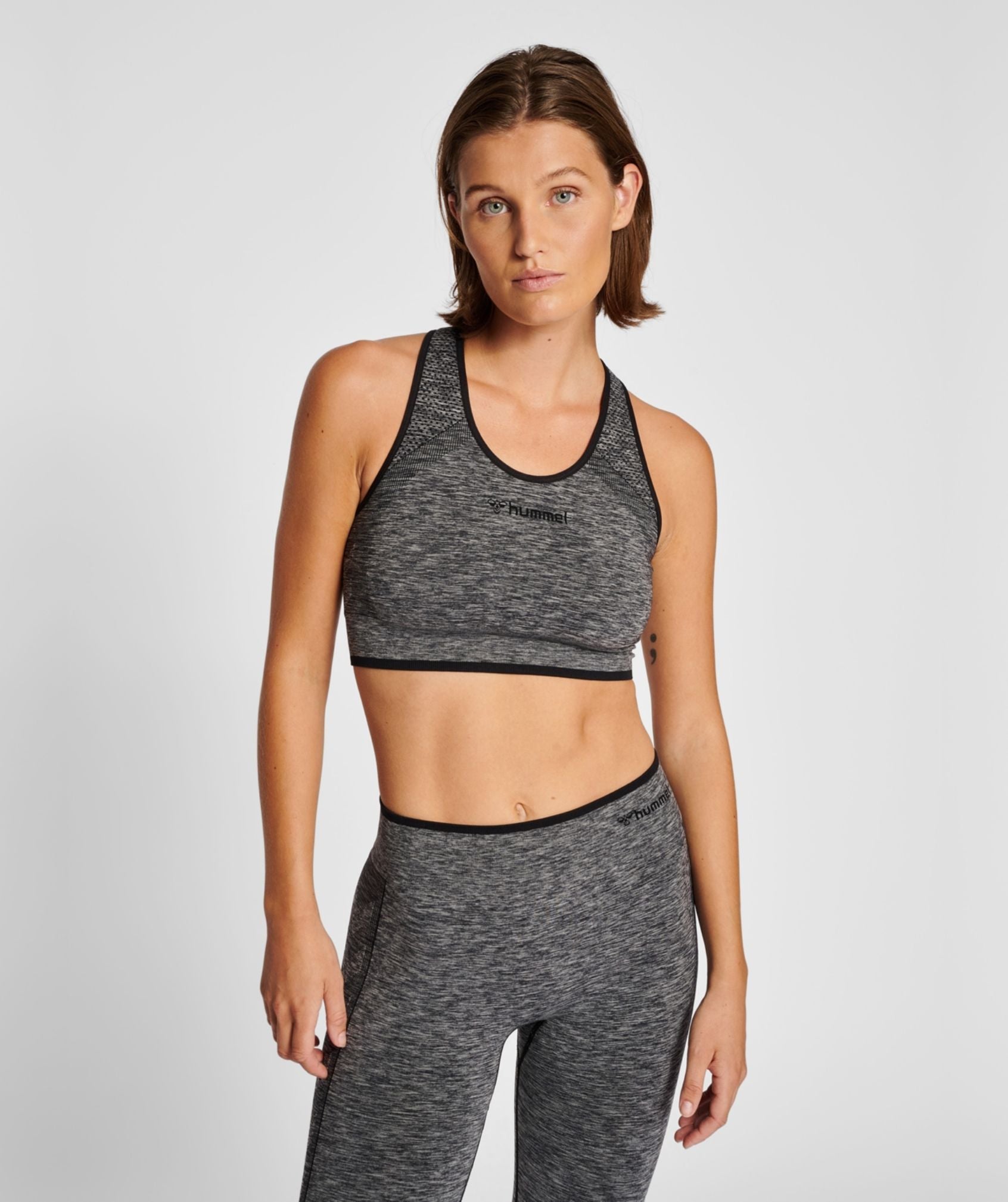 Hummel® - Una Seamless Sports Top (Black Melange)