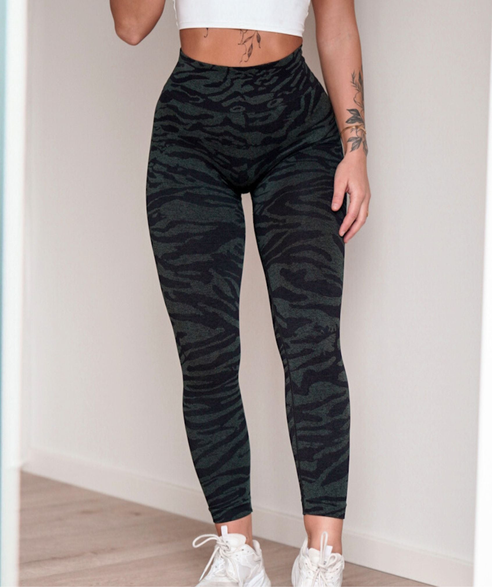 Jentle - Flex Leggings (Black)