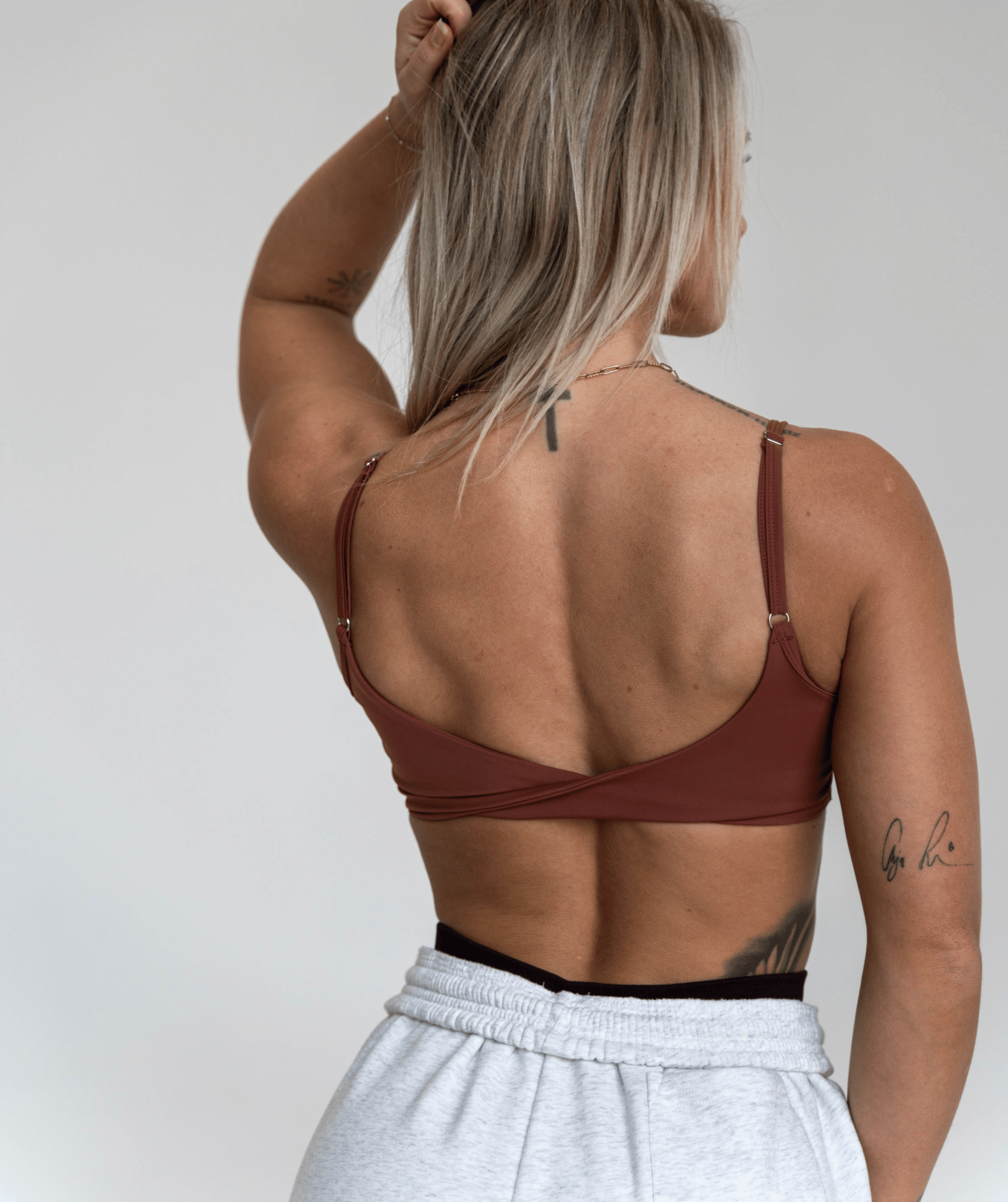 Jentle - Kaiya Sports Bra (Brown)