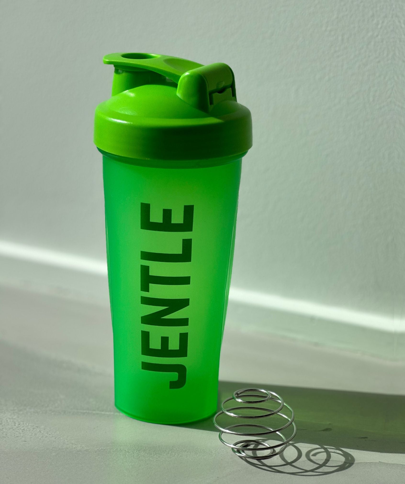 Jentle - Shaker Bottle (Green)