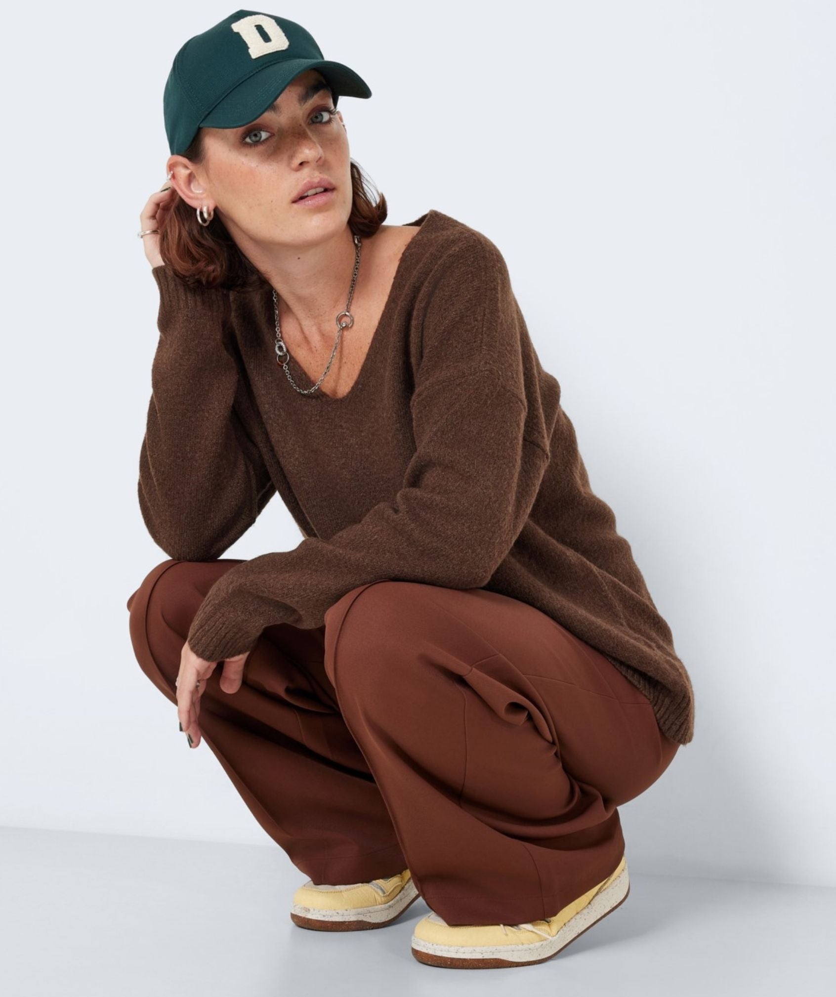 Noisy May - Son L/S V-Neck Tunic Knit (Cappuccino)