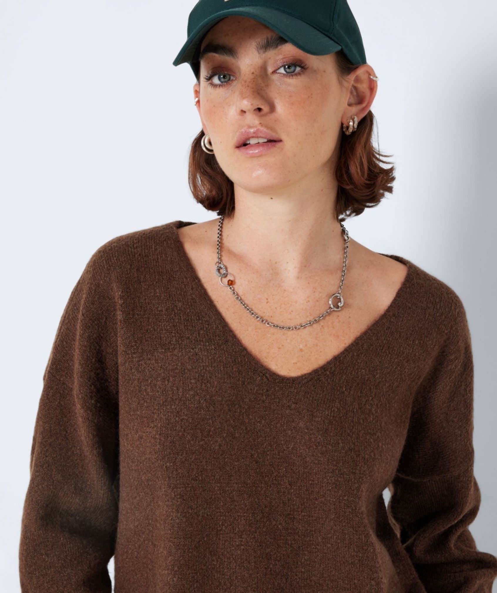 Noisy May - Son L/S V-Neck Tunic Knit (Cappuccino)