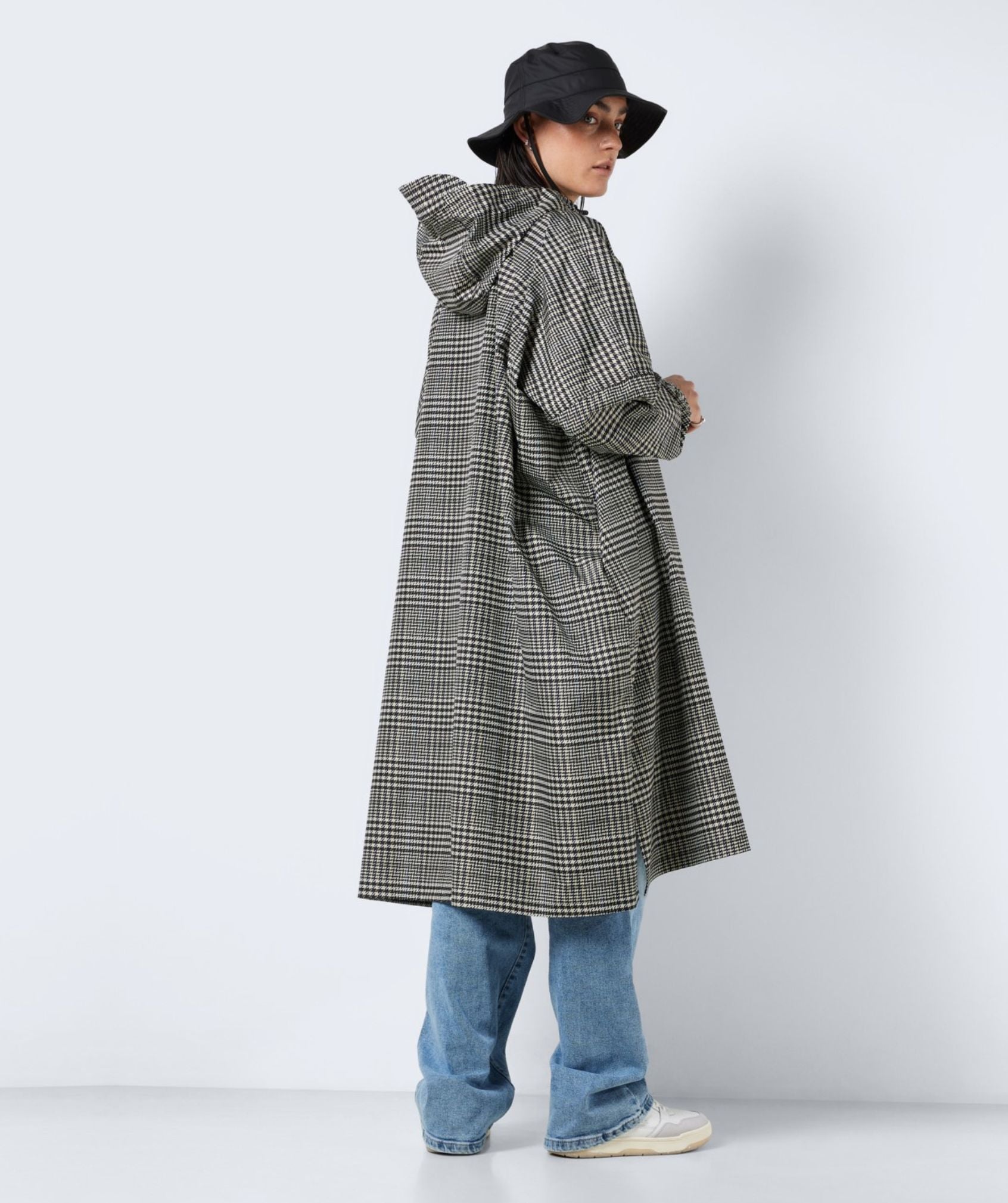Noisy May - Sky L/S Printed Rainponcho (Black Sugar Swizzle & Nomad)