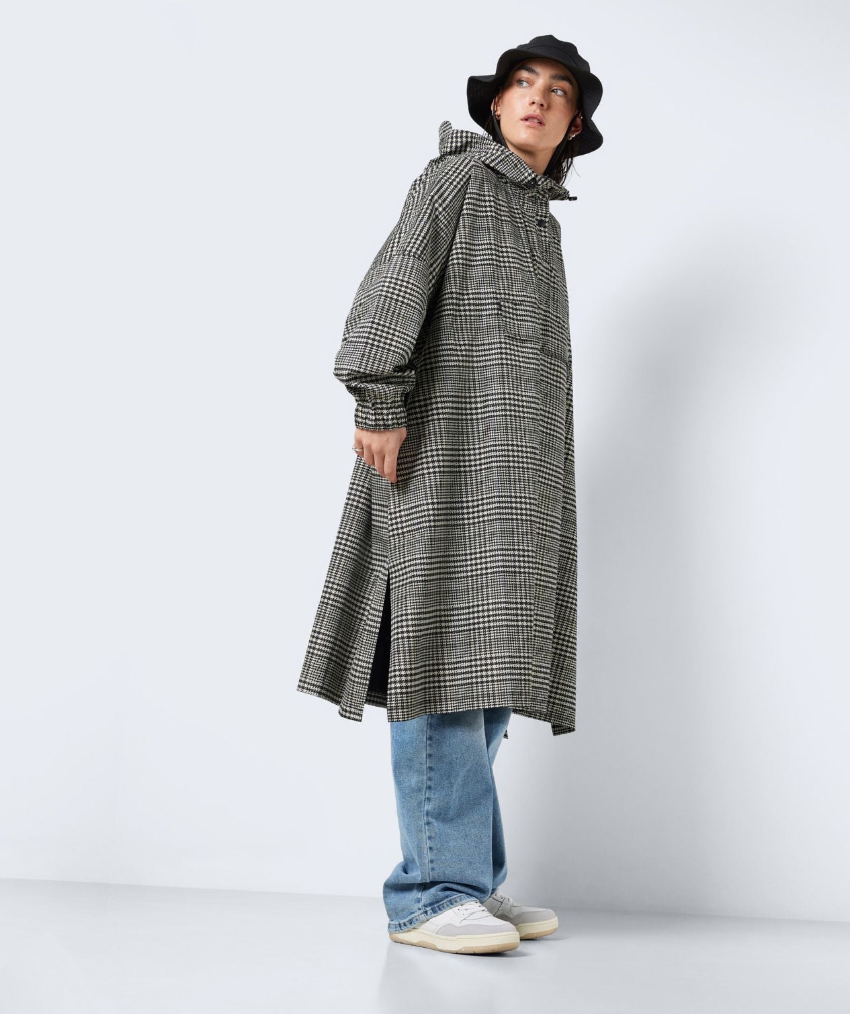 Noisy May - Sky L/S Printed Rainponcho (Black Sugar Swizzle & Nomad)