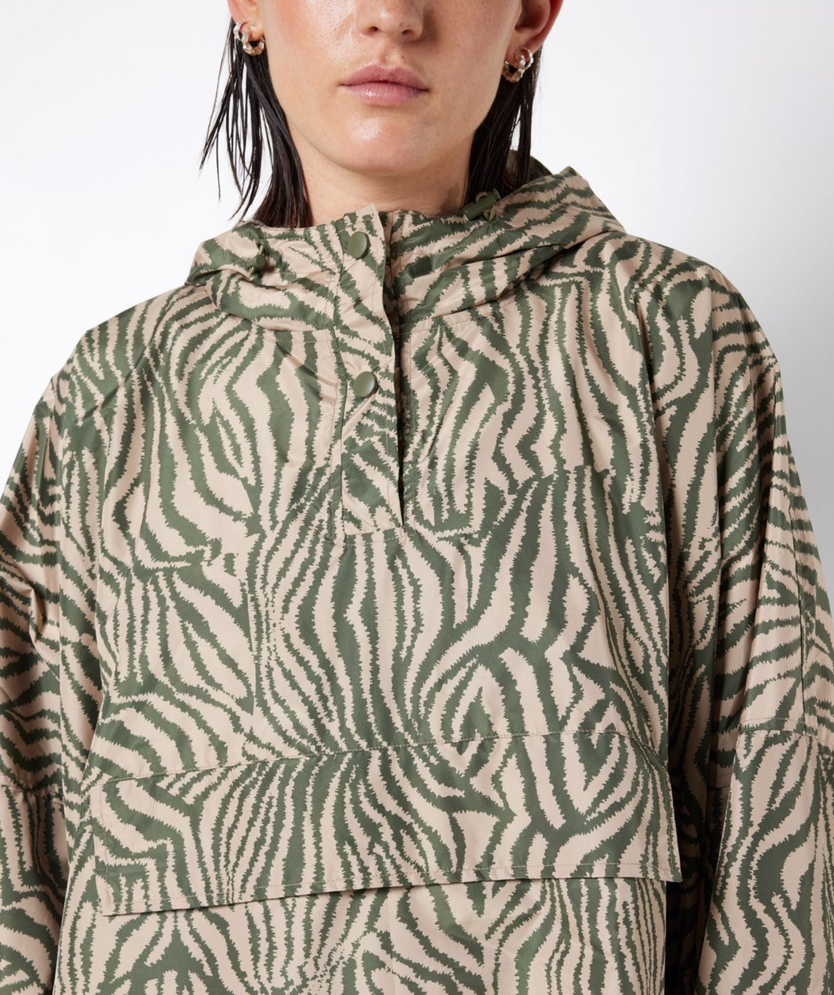 Noisy May - Sky L/S Printed Rainponcho (Nomad Zebra Kalamata)