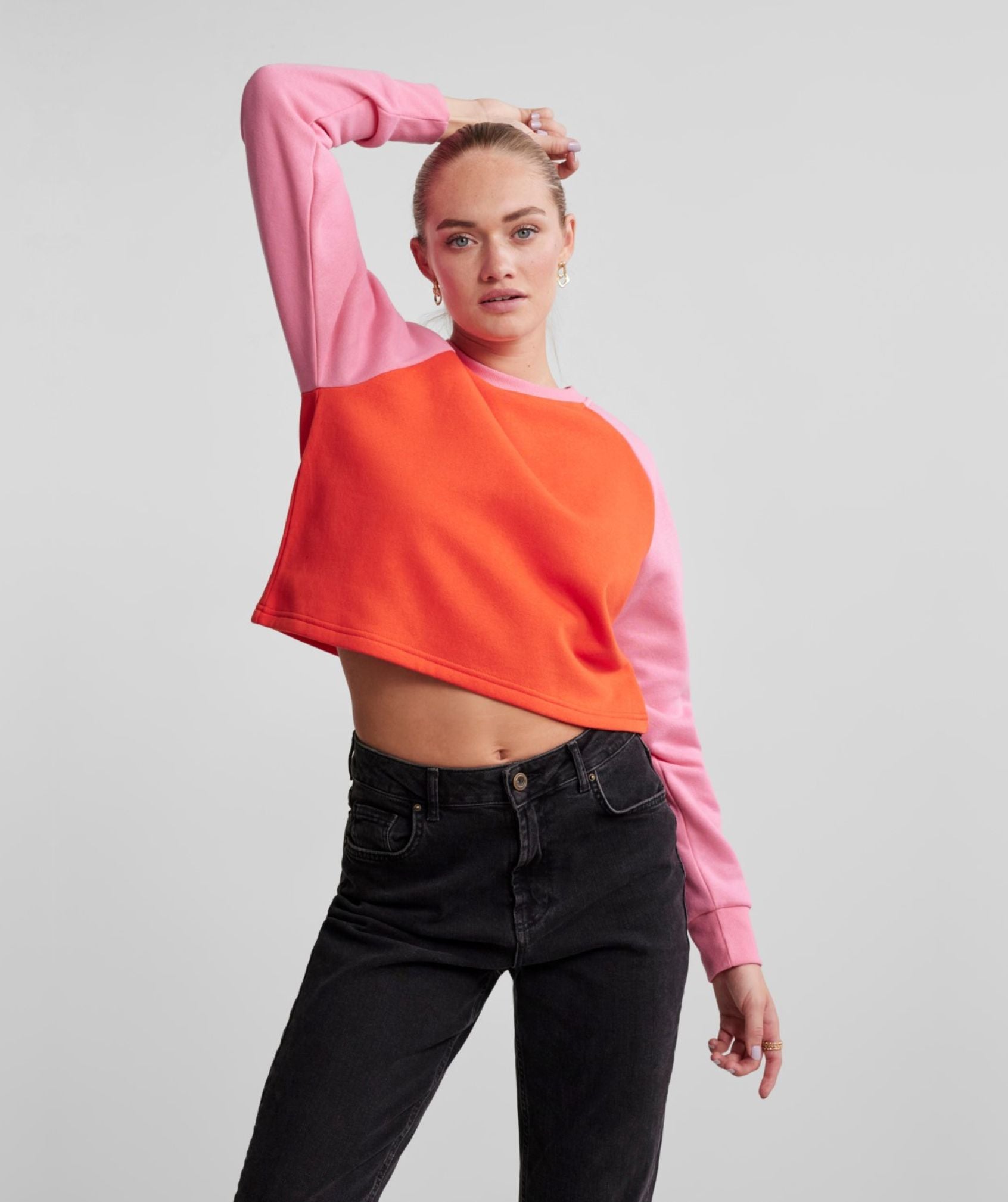 Pieces - Moffo L/S Sweat (Tangerine Tango)