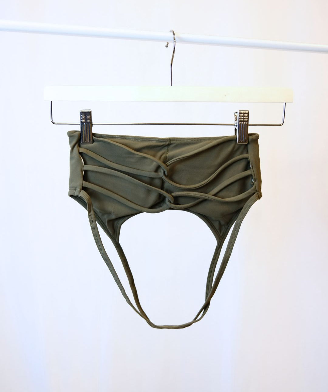 Jentle - Aria Sports Bra (Khaki)