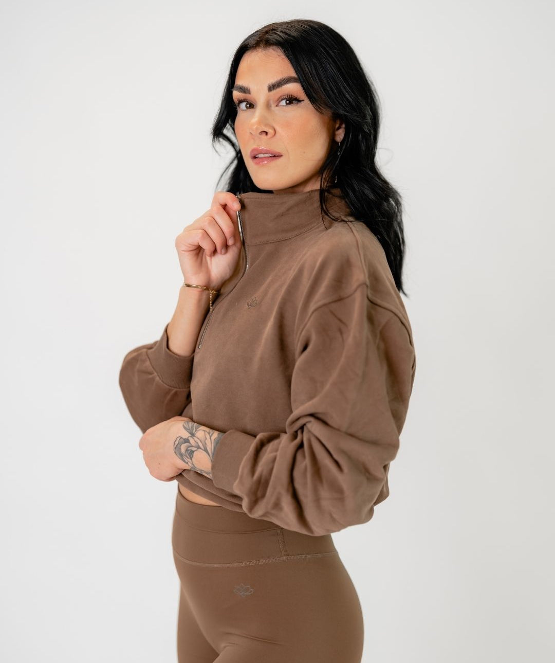 Jentle - Ina Crop Hoodie (Brown)