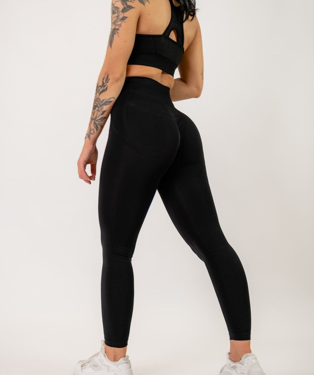 Jentle - Saga Leggings (Black)