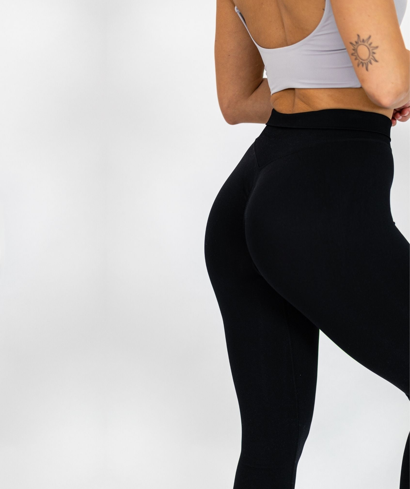 Jentle - Replay Leggings (Black)