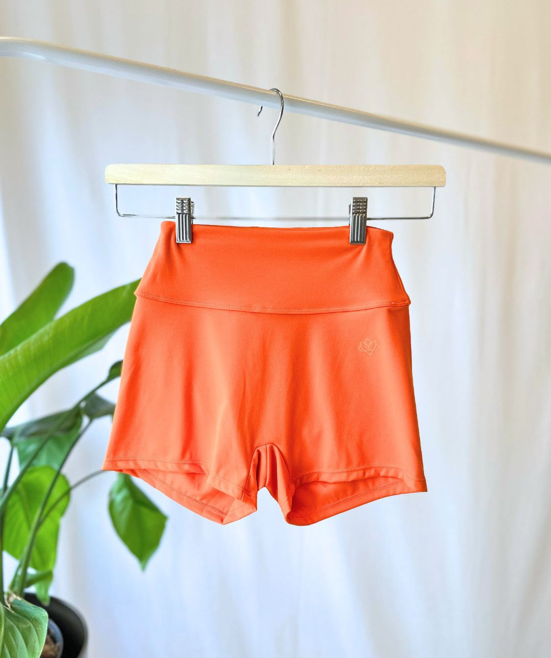 Jentle - Evy Shorts (Orange)