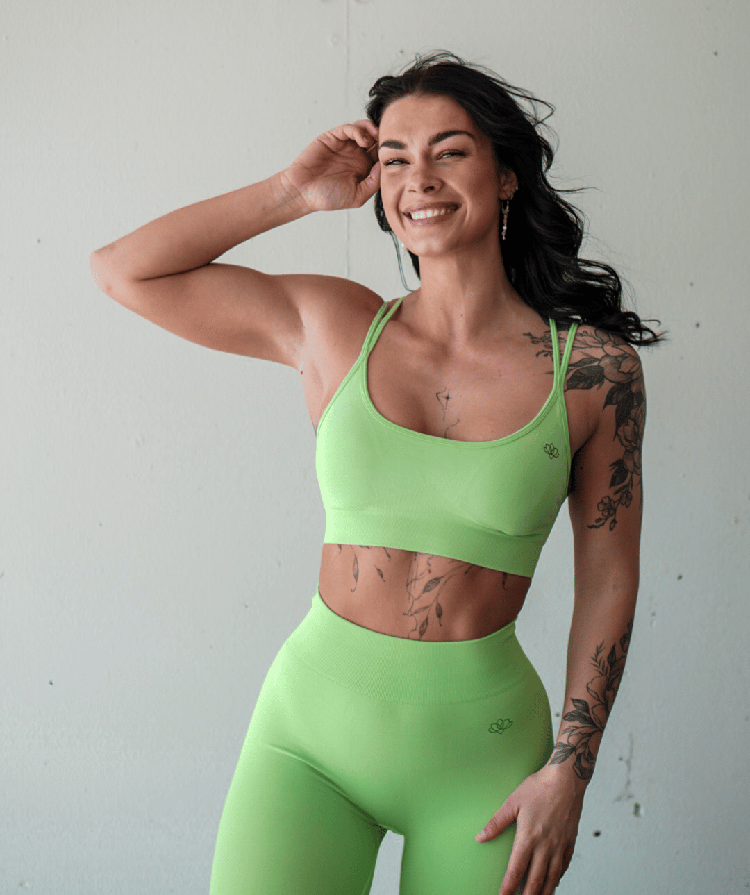 Jentle - Power Sports Bra (Green)
