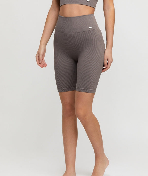 Drop of Mindfulness - Penny Shorts (Mud)