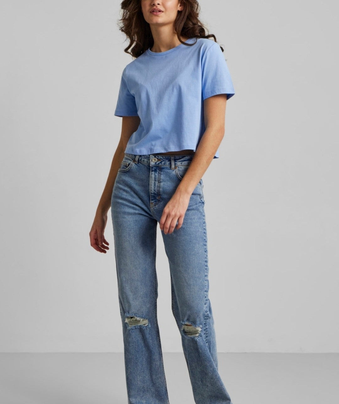 Pieces - Rina S/S Crop Top (Vista Blue)