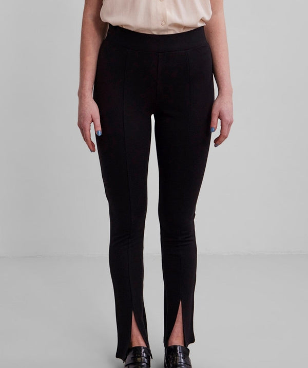 Pieces - Karla Slit Flared Pants (Black)