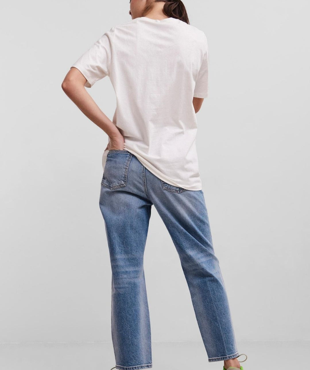 Pieces - Vumala S/S Tee (Bright White/Pink)