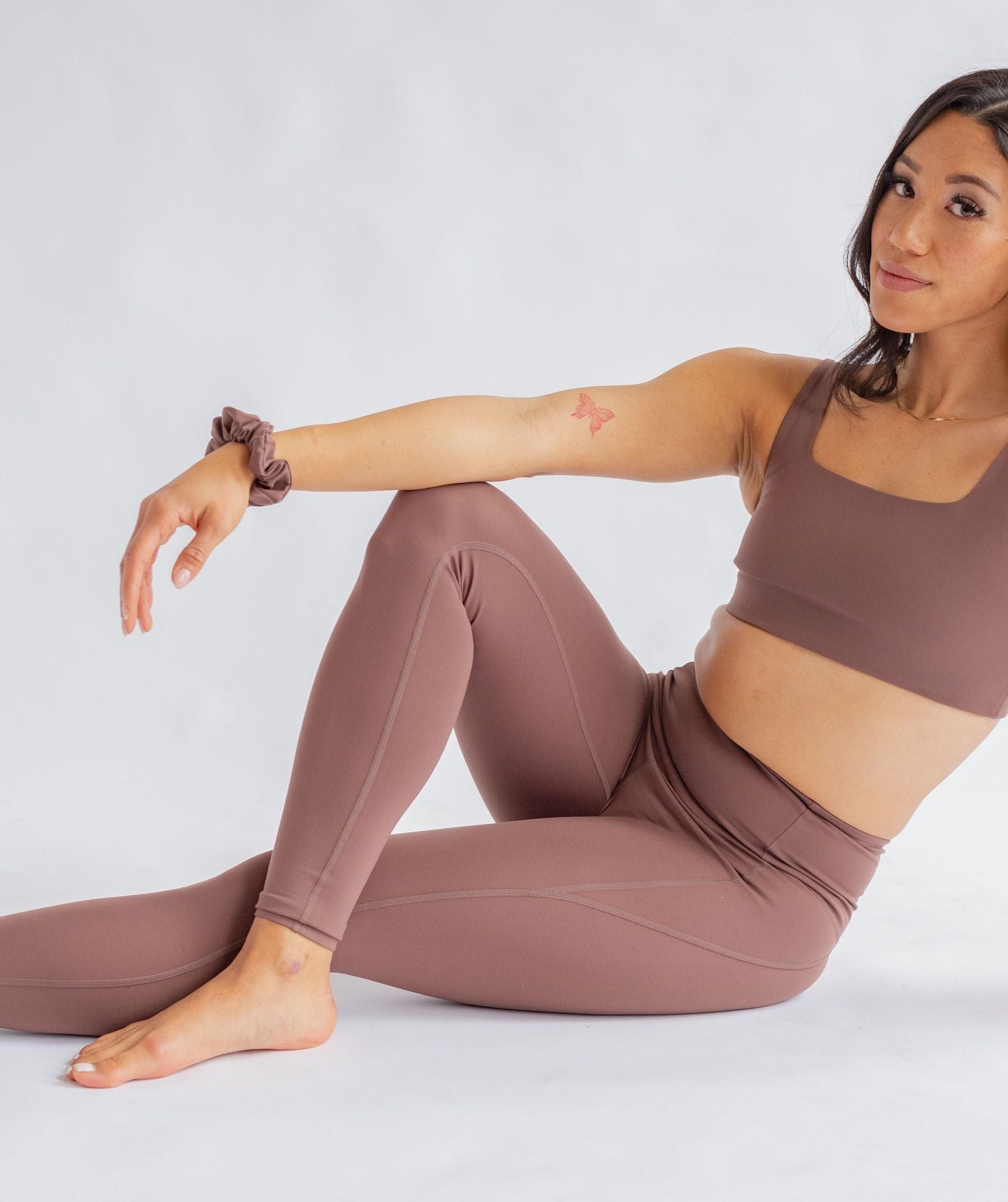 Girlfriend - Compressive Leggings 7/8 (Storm)