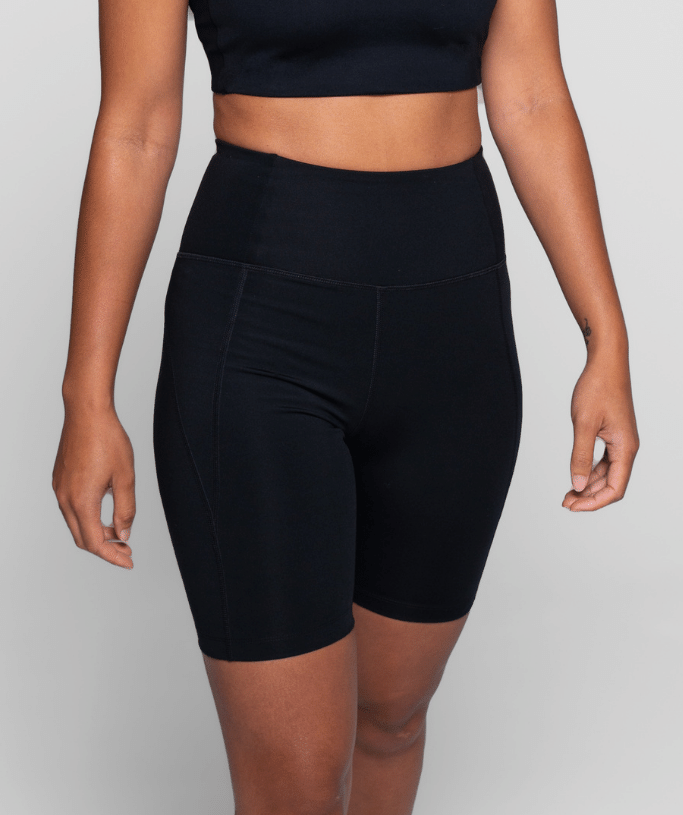 Girlfriend Collective - Biker Shorts (Black)