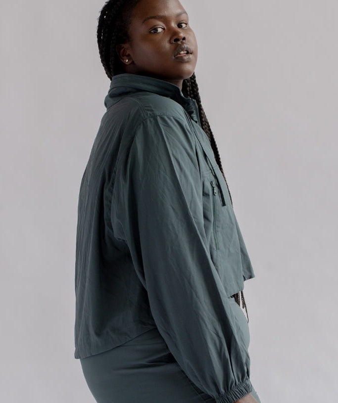 Girlfriend Collective - Hummingbird Half Zip Windbreaker (Moss)