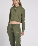 Hummel® - Legacy Cropped Hoodie (Bettle)