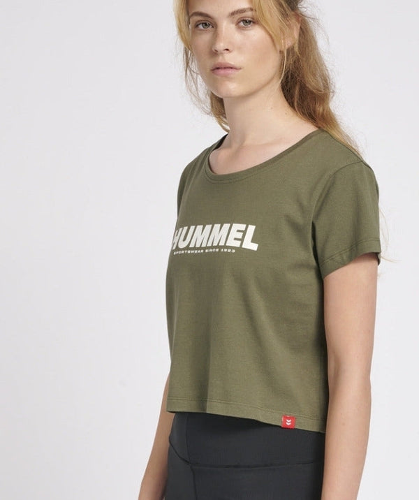 Hummel® - Legacy Cropped T-shirt (Bettle)