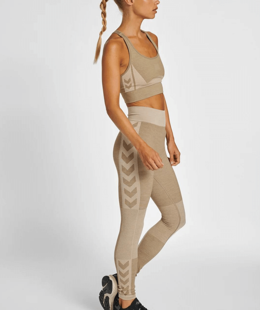 Hummel® - Clea Seamless Sports Top (Gray/Driftwood)