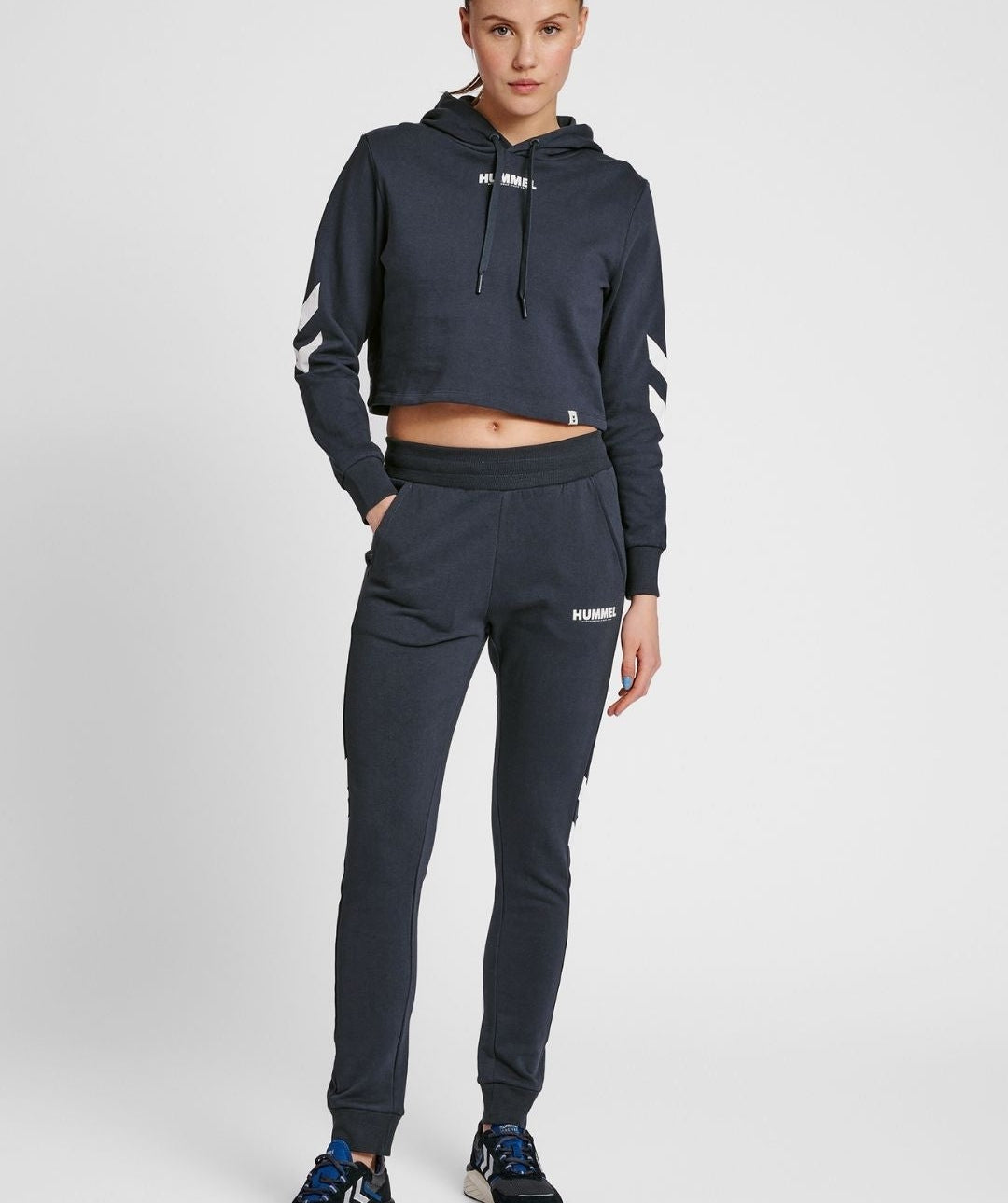 Hummel® - Legacy Cropped Hoodie (Blue Nights)