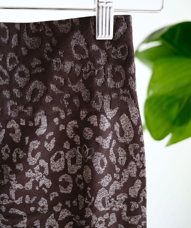 Jentle - Aura Shorts (Brown)